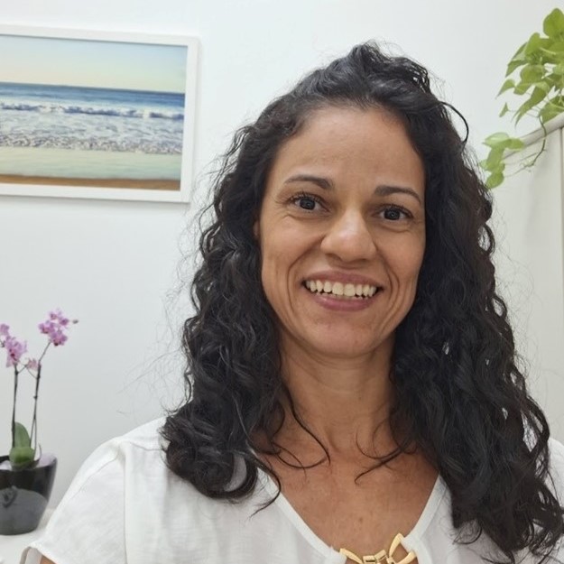 Foto Professora Dr.ª Helen Conceição Ferraz