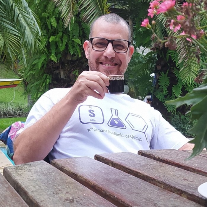 Foto Professor Dr. Felipe Silva Semaan